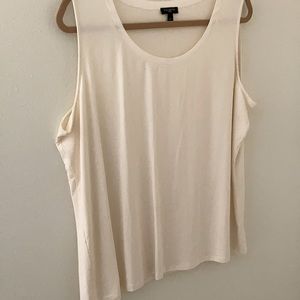 Talbots Shell Top Cream.